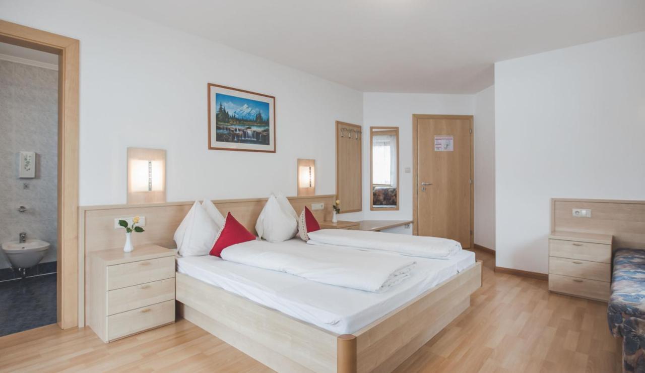 Garni Appartement Alpenresidence カディピエトラ エクステリア 写真