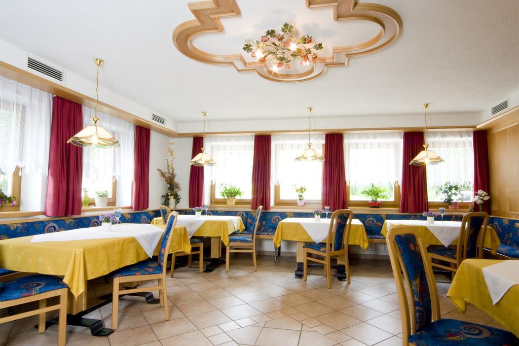 Garni Appartement Alpenresidence カディピエトラ 部屋 写真