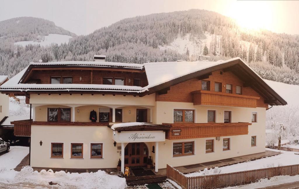 Garni Appartement Alpenresidence カディピエトラ エクステリア 写真