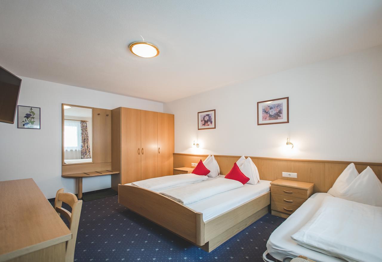 Garni Appartement Alpenresidence カディピエトラ エクステリア 写真