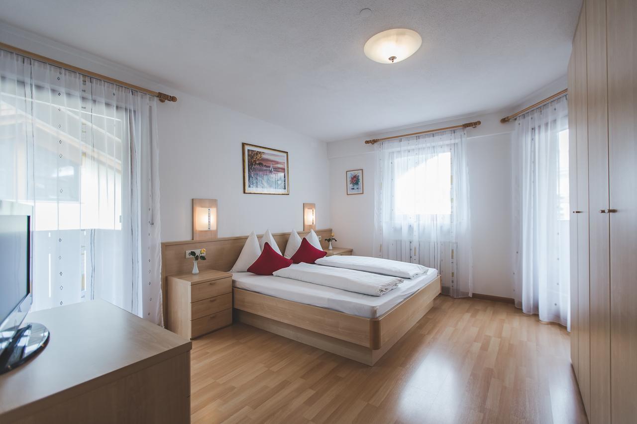 Garni Appartement Alpenresidence カディピエトラ エクステリア 写真
