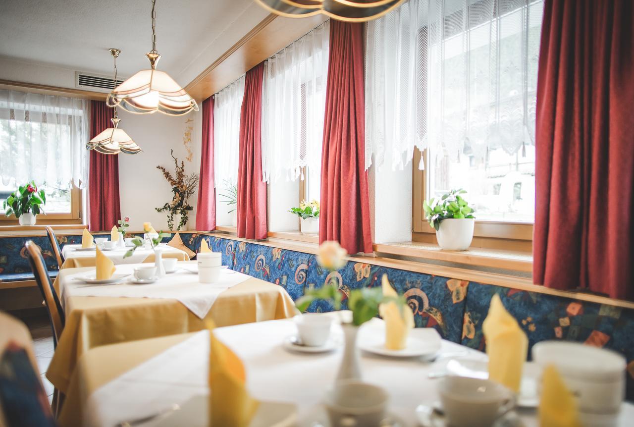Garni Appartement Alpenresidence カディピエトラ エクステリア 写真