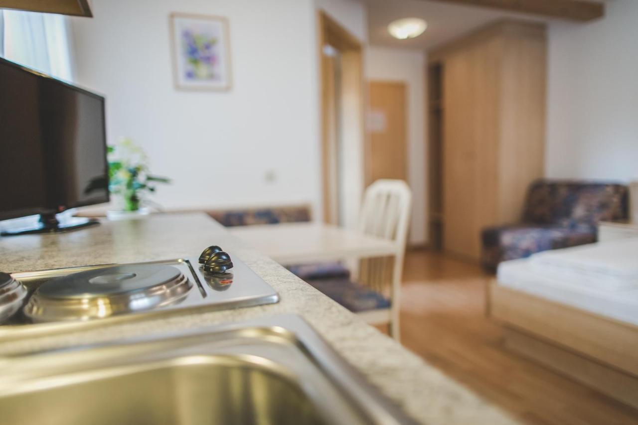 Garni Appartement Alpenresidence カディピエトラ エクステリア 写真